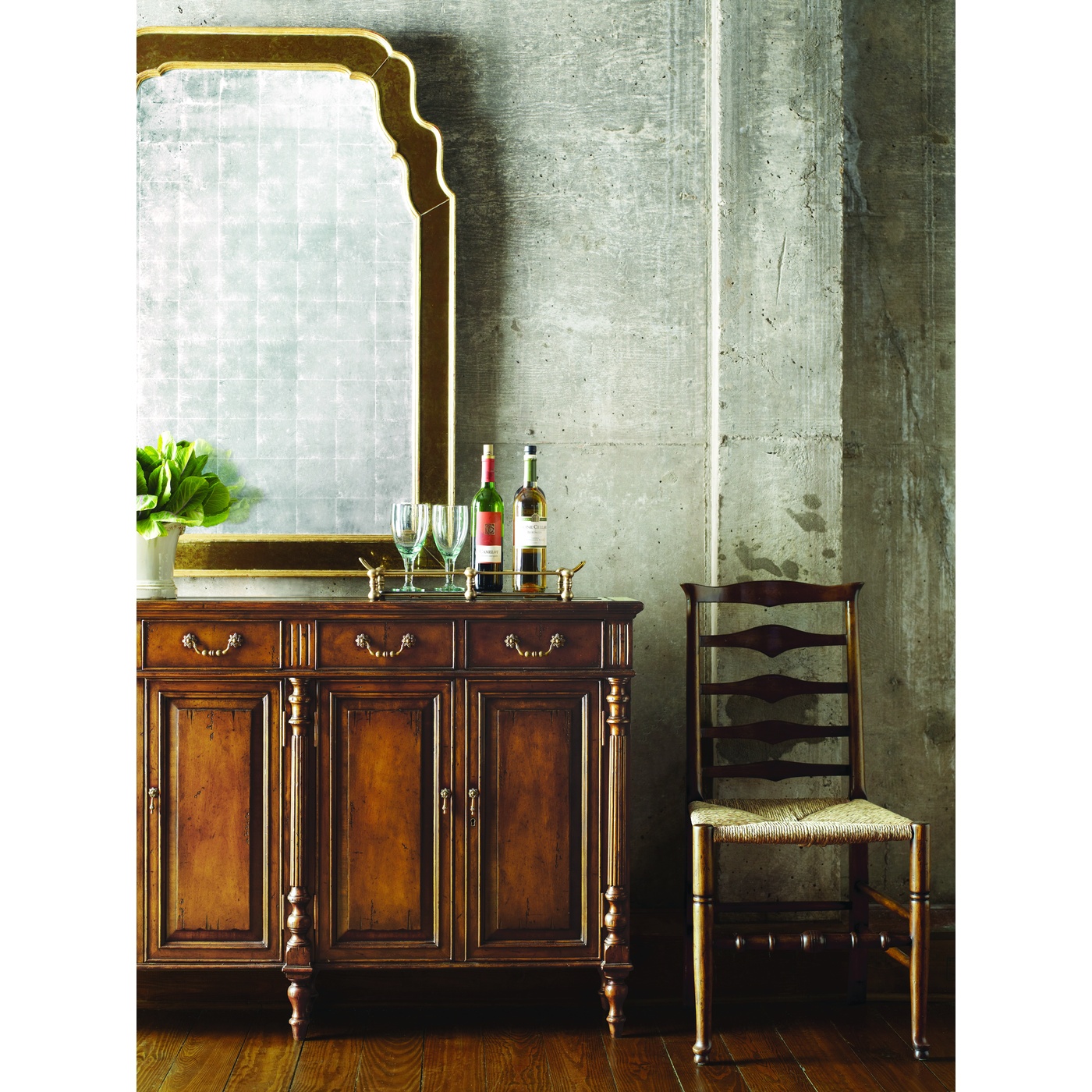 William & Mary Style Gold Églomisé Mirror