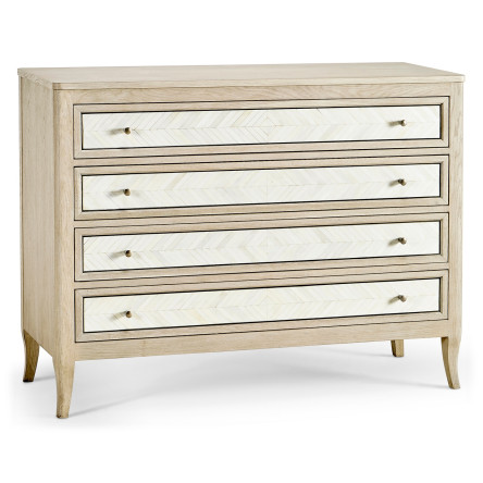 Berm Bachelors Chest